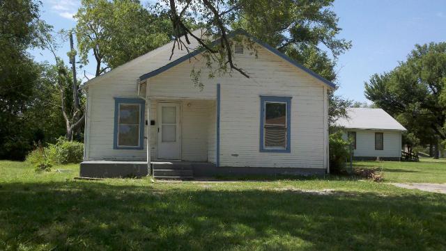 1511 East 15th Street North, Wichita, KS 67214 