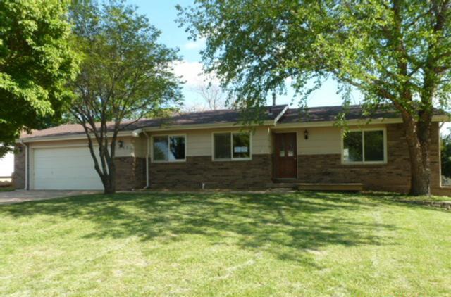 1403 N Wagon Wheel Ct, Derby, KS 67037 