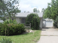 1810 SE 25th St, Topeka, KS 66605 