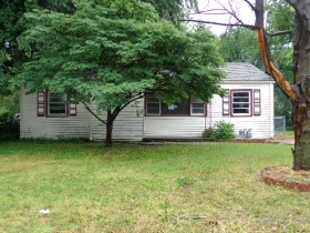 229 Lamar Ct, Haysville, KS 67060 