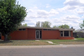 1006 Harrison Cir, Liberal, KS 67901 