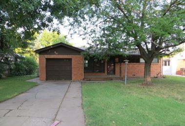 1246 N Baltimore Ave, Derby, KS 67037 