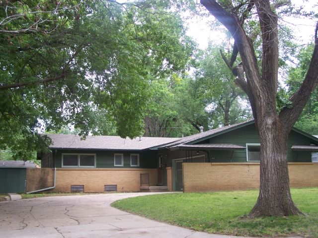 9825 West Kenny Lane, Wichita, KS 67212 