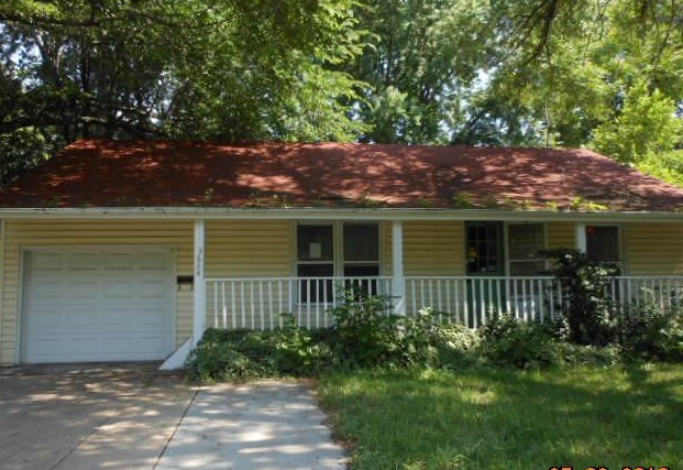 3624 SW 12th St, Topeka, KS 66604 