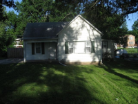 1032 6th Ave, Leavenworth, KS 66048 