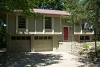 1500 Sanders St, Leavenworth, KS 66048 