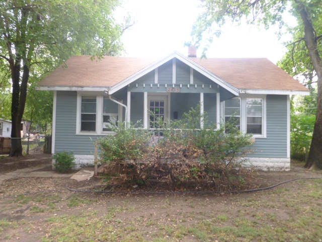 2435 W 3rd Street N, Wichita, KS 67203 
