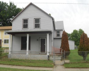306 Kiowa St, Leavenworth, KS 66048 