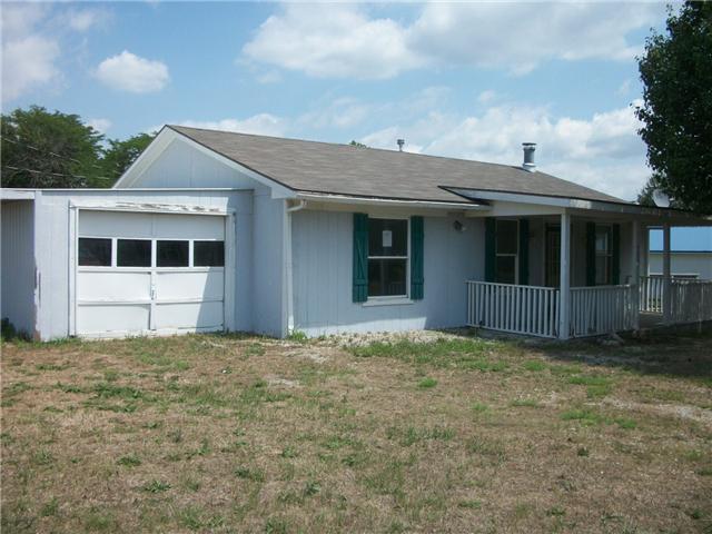 133 S Linn Valley Dr, Linn Valley, KS 66040 