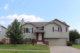 2910 S Linden St, Wichita, KS 67210 