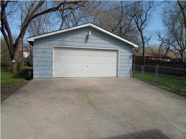 N Westview Dr, Derby, KS 67037 