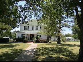 Florida, Columbus, KS 66725 