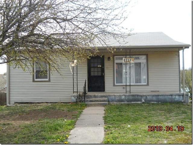 8Th, Dodge City, KS 67801 