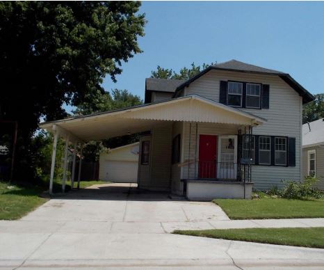 1428 S Hydraulic Street, Wichita, KS 67211 