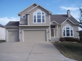 7920 W 155th Pl, Overland Park, KS 66223 