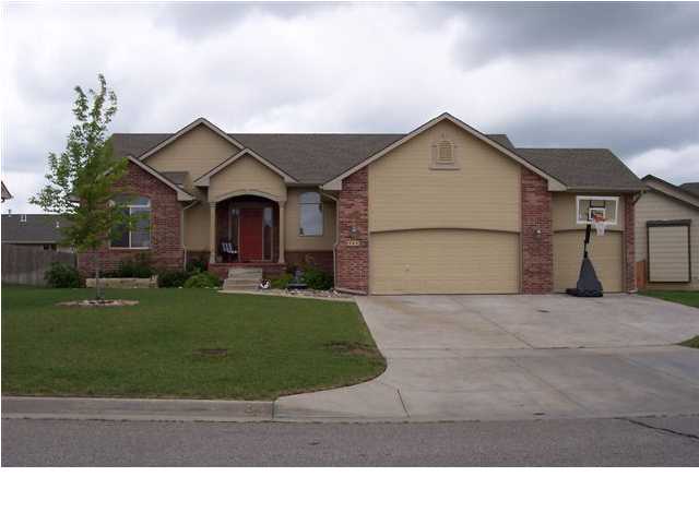 523 West Douglas, Andover, KS 67002 