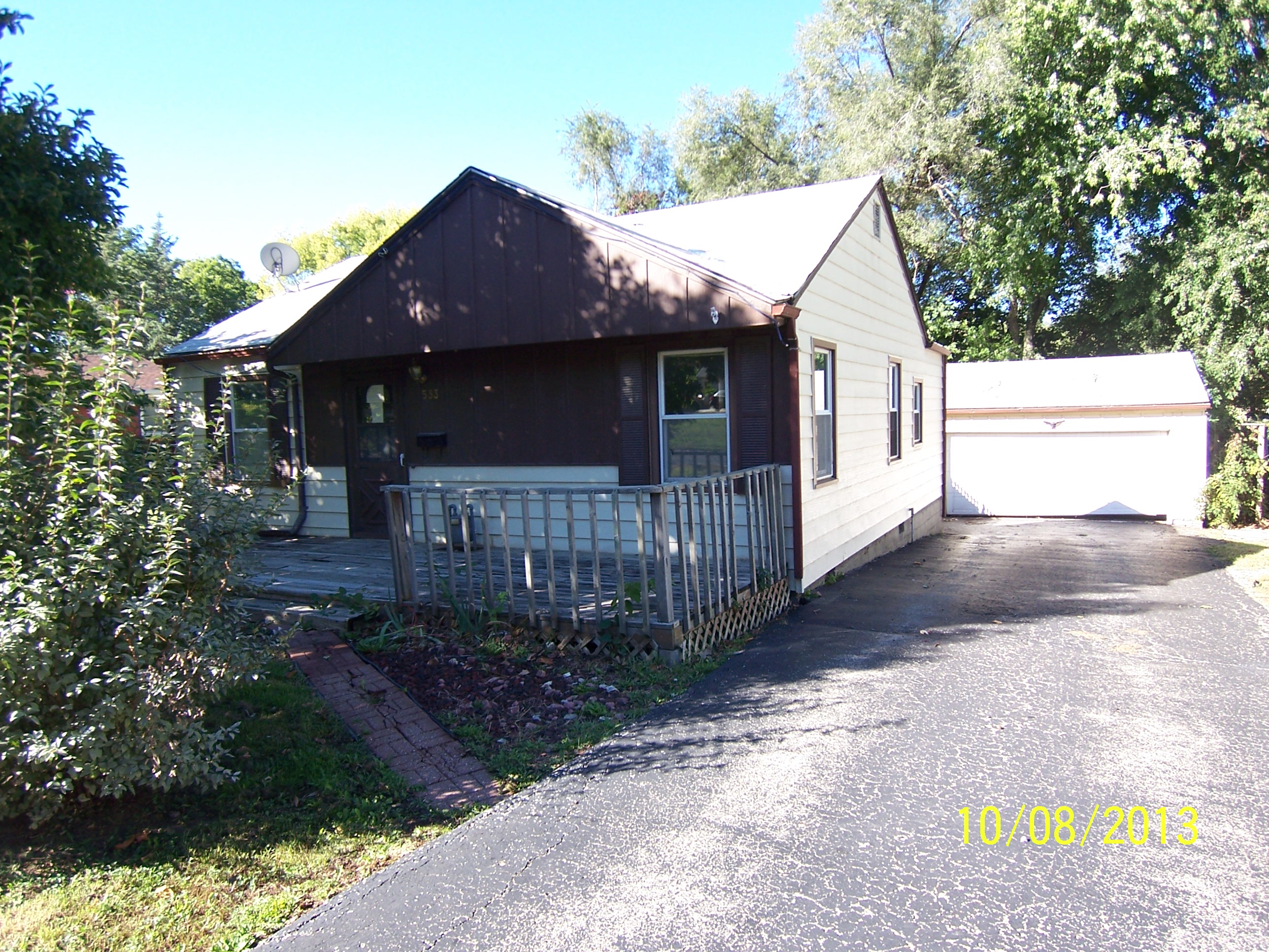 533 N Water Street, Olathe, KS 66061 