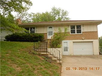 Wilson, Leavenworth, KS 66048 