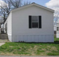 3323 Iowa Street, #526, Lawrence, KS 66046 