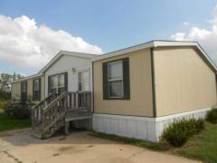 1915 W MacArthur, #14, Wichita, KS 67217 