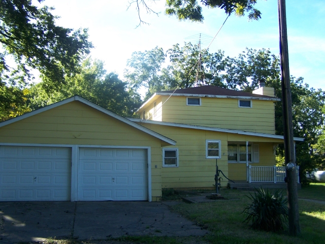 2735 SW 50th St, El Dorado, KS 67042 