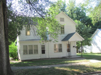 1314 Columbia Ave, Leavenworth, KS 66048 