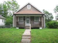 1008 N 8th St, Leavenworth, KS 66048 
