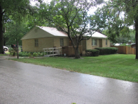 3805 Shrine Park, Leavenworth, KS 66048 