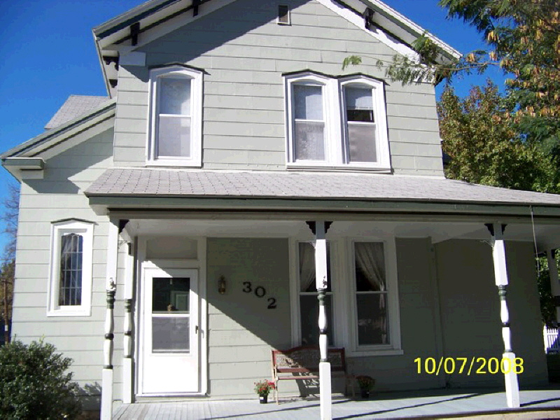 302 Vine, Leavenworth, KS 66048 