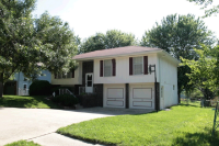 2505 Folsom St, Leavenworth, KS 66048 