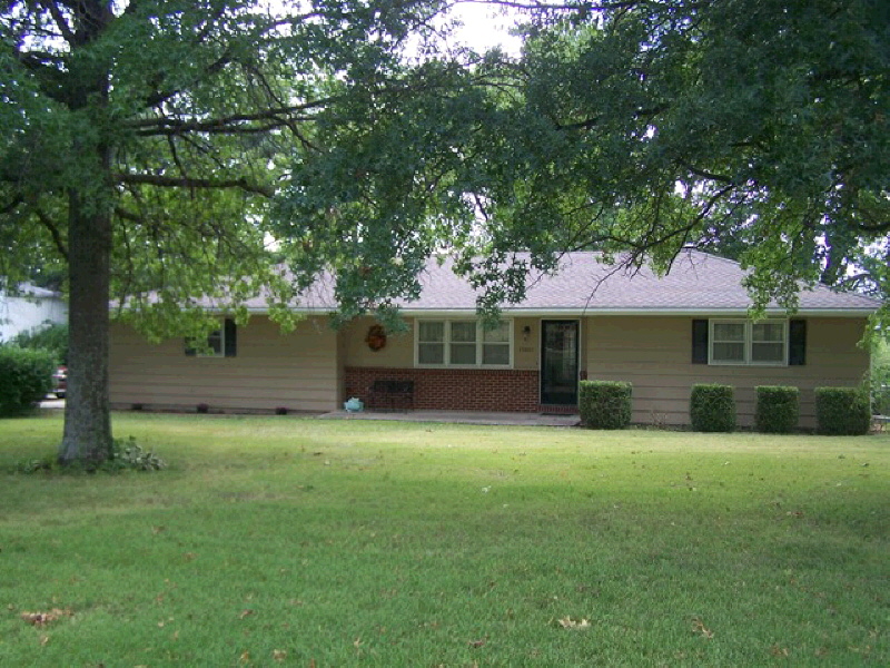 35001 183rd, Leavenworth, KS 66048 