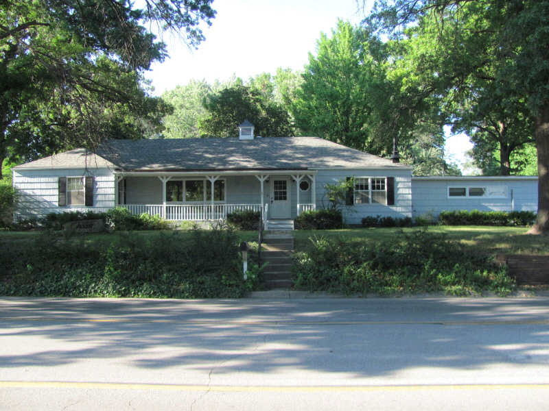 804 Limit, Leavenworth, KS 66048 