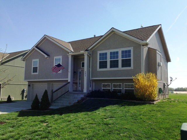 4809 S 22nd St, Leavenworth, KS 66048 