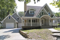 1912 Louisiana, Lawrence, KS 66044 