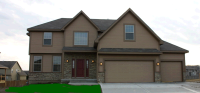 833 Rock Creek Dr, Lansing, KS 66043 