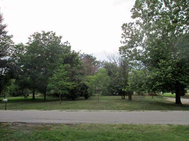 N 6th Street, Lacygne, KS 66040 