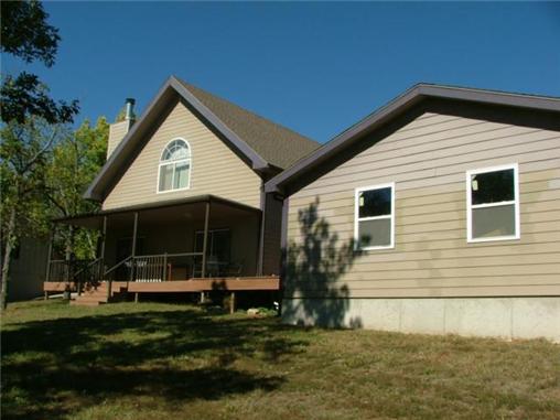 86 Timber Valley Dr, Linn Valley, KS 66040 