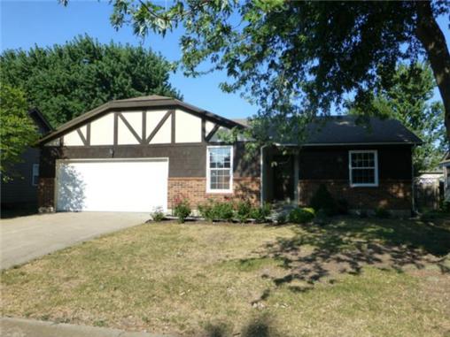 617 N Elm St, Gardner, KS 66030 