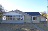 509 E Bigger St, Hutchinson, KS 67501 