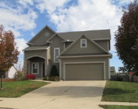 795 N Spruce St, Gardner, KS 66030 