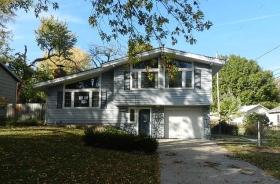 8106 Elizabeth Avenue, Kansas City, KS 66112 