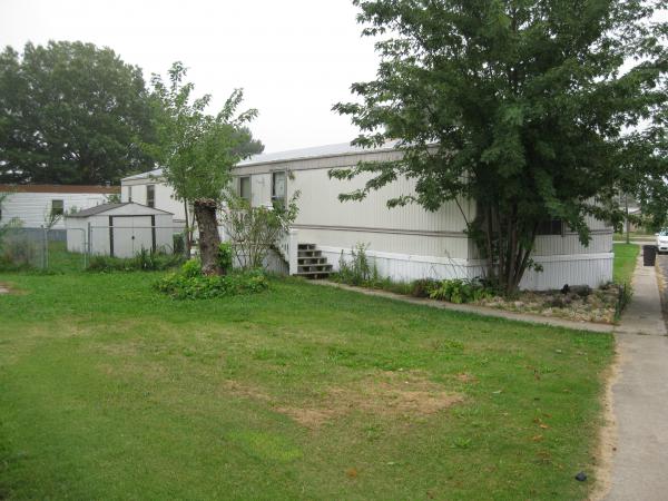 1199 E Santa Fe #207, Gardner, KS 66030 