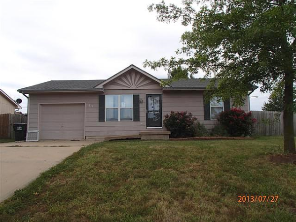 6Th, Edgerton, KS 66021 