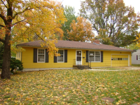 718 Prospect St, Osage City, KS 66523 