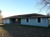 313 E Countryside Dr, Mc Louth, KS 66054 