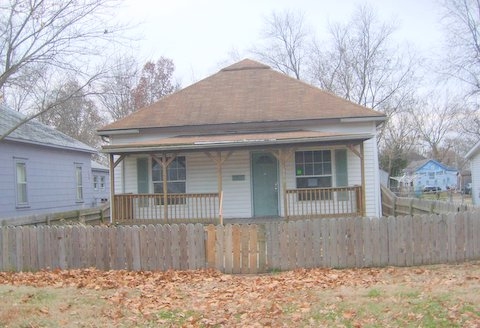 610 E 9th Street, Pittsburg, KS 66762 