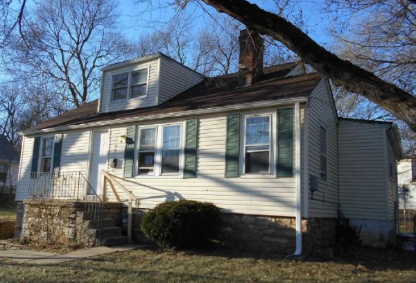 3900 Elledge Dr, Roeland Park, KS 66205 