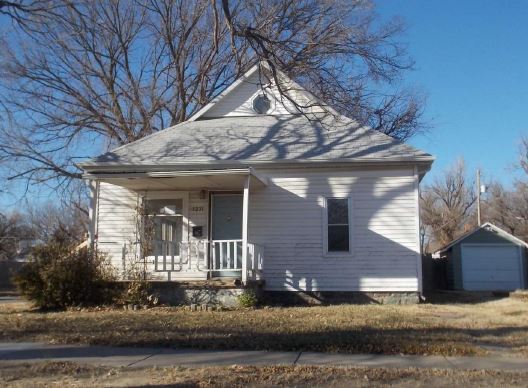 1231 S Elizabeth St, Wichita, KS 67213 