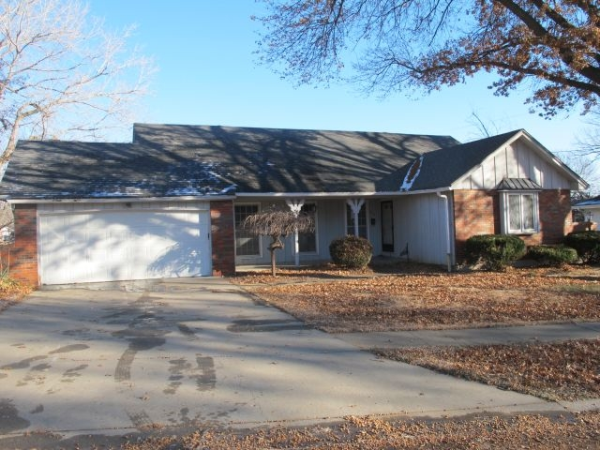 1505 N 79th St, Kansas City, KS 66112 