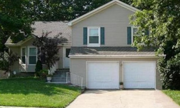 15925 W 144th St, Olathe, KS 66062 